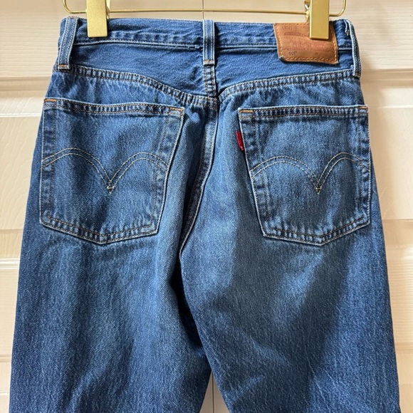 Levi’s Premium 501® ORIGINAL FIT High Rise Straight Leg 💯% cotton Denim W24XL32 - Picture 5 of 16